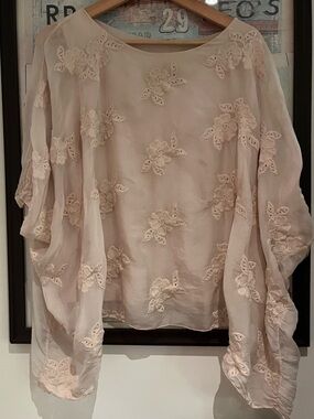 Louisa Ricci Italy Silk Blend Free Size Silk Blend Floral Asymmetric Blouse